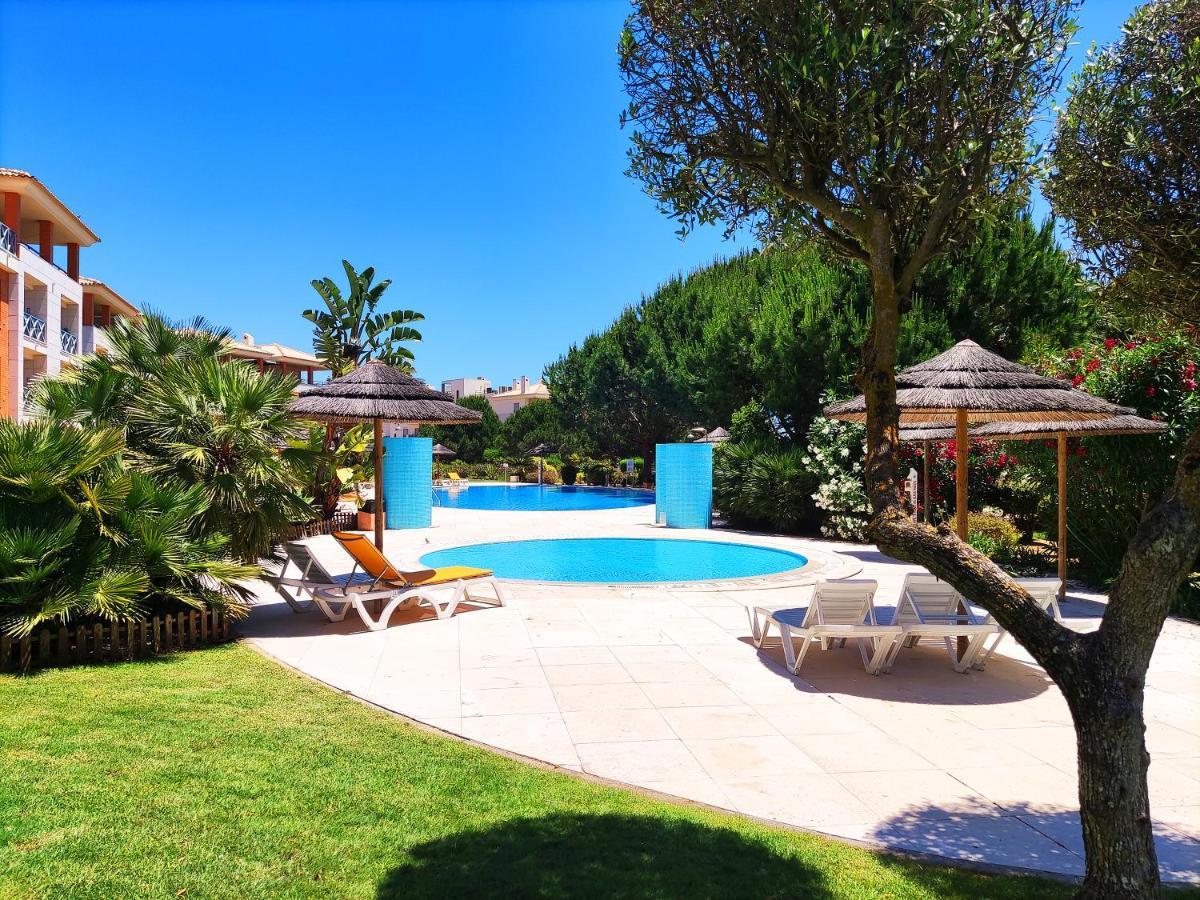 Fabulous Sunny Pool&Garden Condo By Becherish Albufeira Ngoại thất bức ảnh